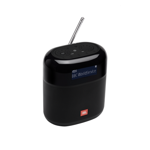 Radioul JBL Tuner XL negru, în unghi, cu antena ridicată