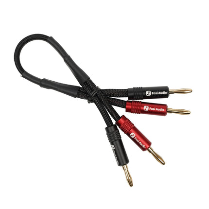 Fosi Audio 14AWG, tip banana plug văzut din spate și de sus, cu intrările și ieșirile vizibile