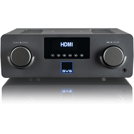 SVS Prime Wireless Pro Soundbase, amplificatorul văzut din față și din spate, cu display-ul afișând HDMI