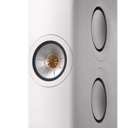 KEF LS60 Wireless, finisaj Mineral White, vedere frontală cu driverul Uni-Q