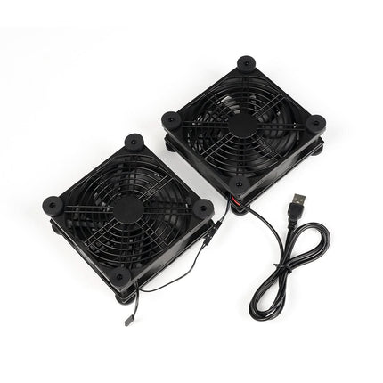 Cele două ventilatoare USB Fosi Audio, cu panoul frontal, comenzile și carcasa vizibile