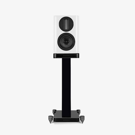 Wharfedale Aura 1 — finisaj White, vedere din față pe stand