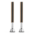 Beolab 28 în Light Oak cu Natural Aluminium, pe stativ