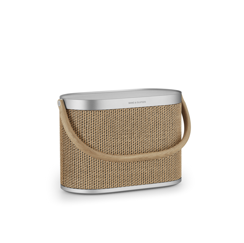 Boxa portabila Bang & Olufsen Beosound A5, Wi-Fi, Bluetooth, Multiroom, 12 ore play time, IP65