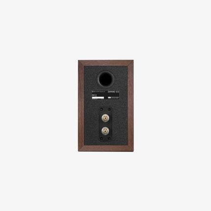 Wharfedale Diamond 12.0i — finisaj Walnut, panoul din spate cu borne
