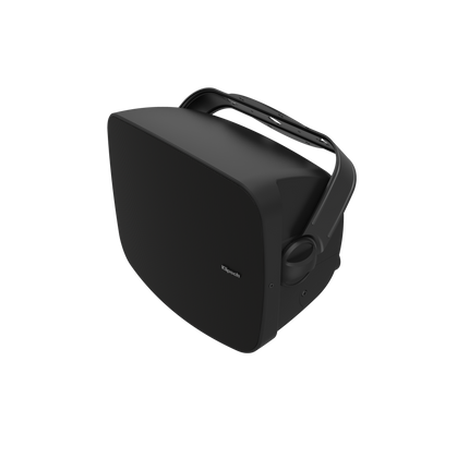 Klipsch RSM-525 in negru, vedere trei sferturi, montata orizontal pe suport