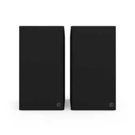 Pereche Klipsch The Nines II in finisaj Ebony, vazute din fata, cu grile