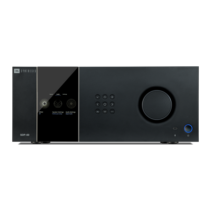 Procesorul JBL Synthesis SDP-60, panou frontal negru cu ecran care afiseaza meniul audio si buton rotativ de volum