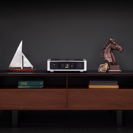 Amplificator NAD M33