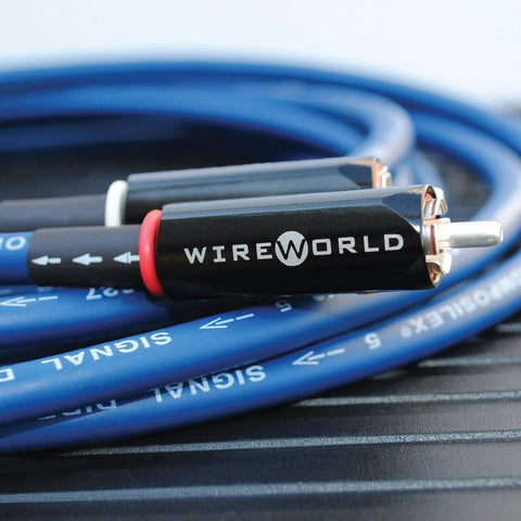 Wireworld Oasis 10 Interconect, 2 RCA - 2 RCA, cu fir de împământare