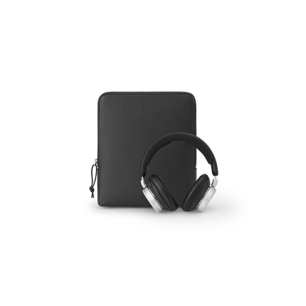 Bang & Olufsen Beoplay H100 în finisajul Infinite Black — husa inclusă