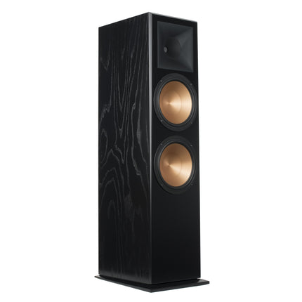 Boxa de podea Klipsch RF-7 III in finisaj Black, vazuta din unghi, fara masca