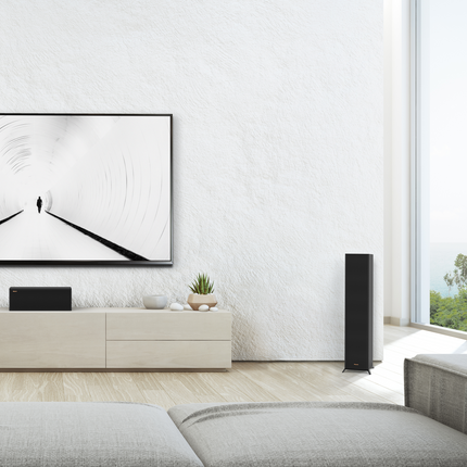Boxe de podea Klipsch RP-5000F II intr-un interior amenajat