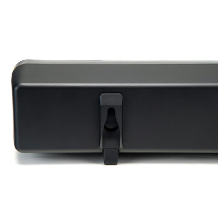 Sistemul de prindere pe perete de pe spatele barei Klipsch RSB-6