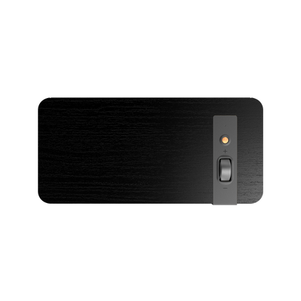 Vedere de sus a boxei Klipsch The One Plus in finisaj Ebony, cu banda de comenzi si butonul rotativ de volum