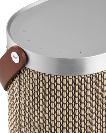Bang & Olufsen Beosound A5 în finisajul Century Weave