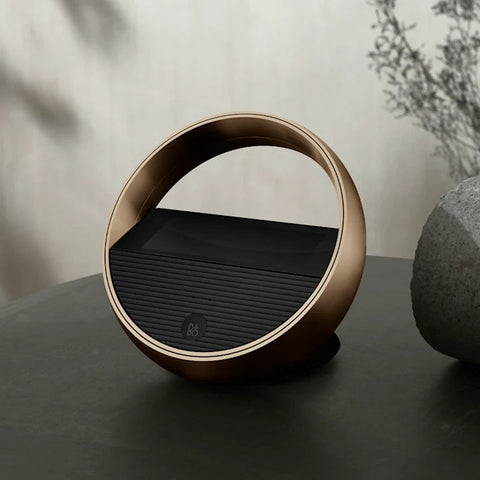 Bang & Olufsen Beoremote Halo Table resigilat