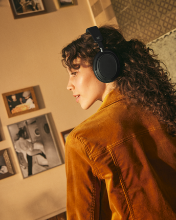 SENNHEISER ACCENTUM Plus Wireless