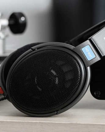 SENNHEISER NEW HD 600