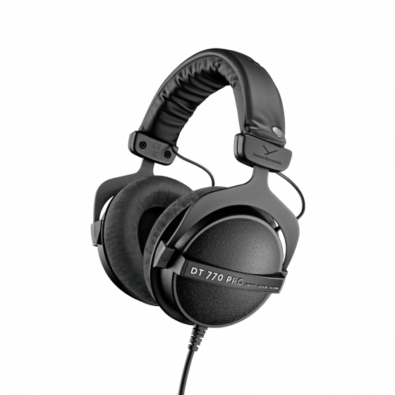 Casti Hi-Fi Beyerdynamic DT 770 Pro 80 Ohm Black Limited Edition