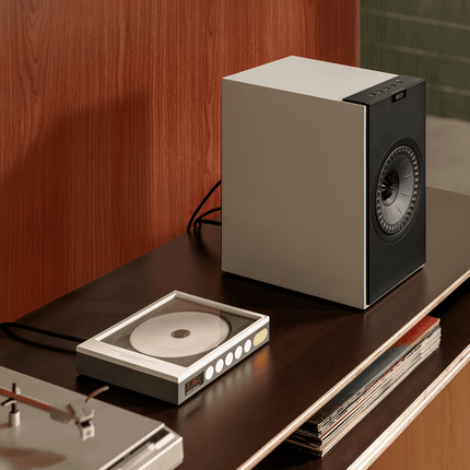 Boxe active KEF Coda W