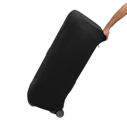 Boxa JBL PartyBox Ultimate în husa JBL PartyCover Ultimate, trasă pe roți