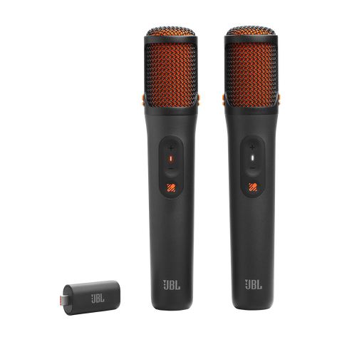 Cele două microfoane JBL EasySing Mics și dongle-ul USB-C
