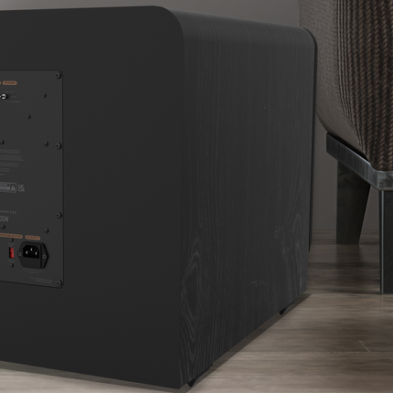Panoul spate al Klipsch RP-1200SW cu kitul wireless WA-2 montat în portul dedicat