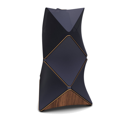 Beolab 90 Parisian Night Blue, rotită 60° la dreapta