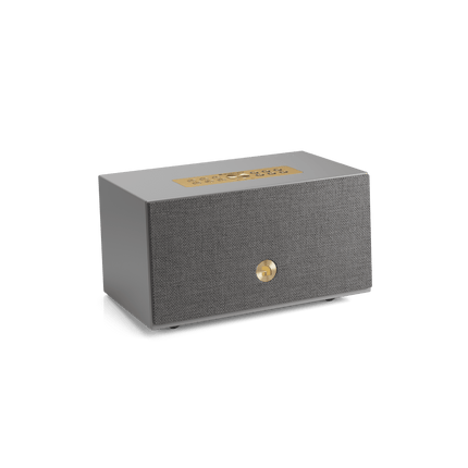Audio Pro C5 MkII W gri, din unghi, cu masca textilă