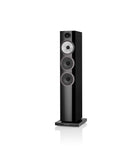 Bowers & Wilkins 704 S3