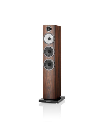 Bowers & Wilkins 704 S3