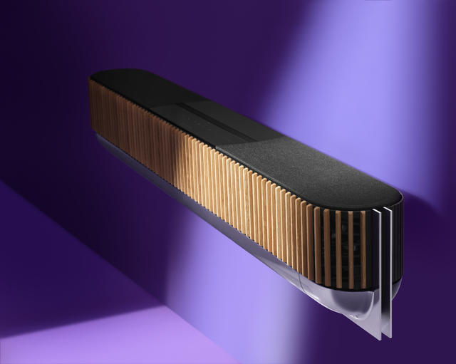 Beosound Theatre 65 inch — imagine de ambianță.