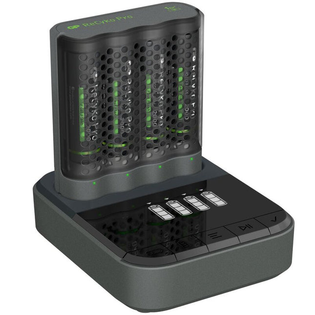 Incarcator acumulatori GP ReCyko Pro Charger P461 + 4 acumulatori ReCyko Pro AA 2000mAh + Dock de incarcare D461